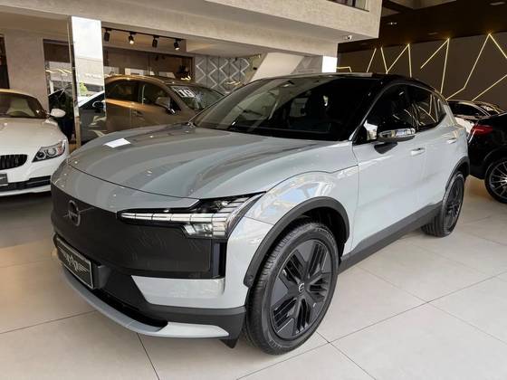 VOLVO EX30 69 KW ELÉTRICO CROSS COUNTRY